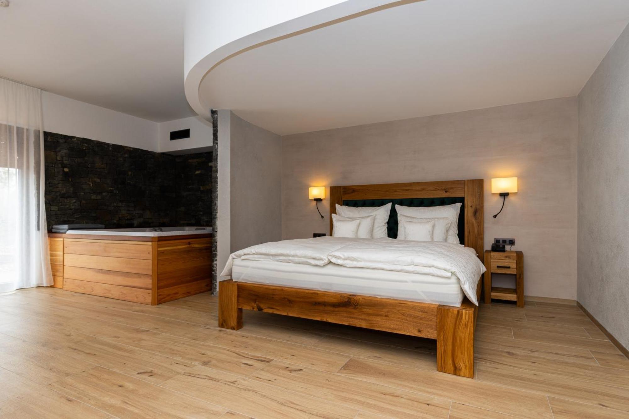 Golf&Spa Kunětická Hora Dritec Habitación foto